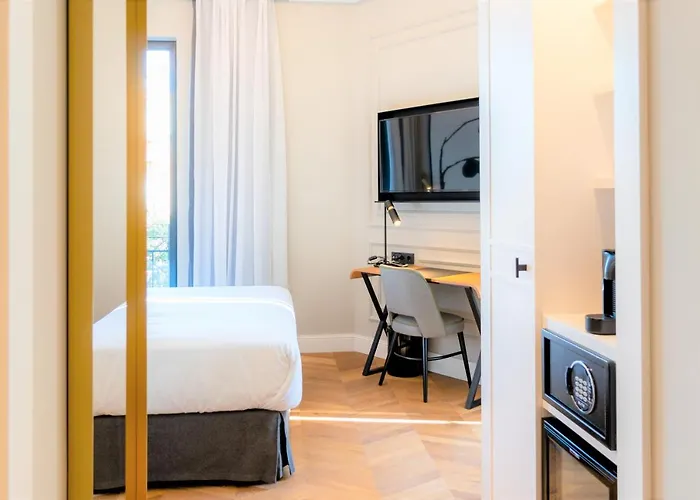L&h Gran Via Szálloda 4*