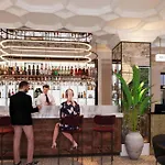 酒店 L&h Gran Via 4*