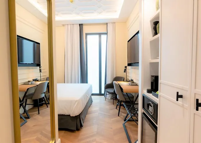 Hotel L&h Gran Via